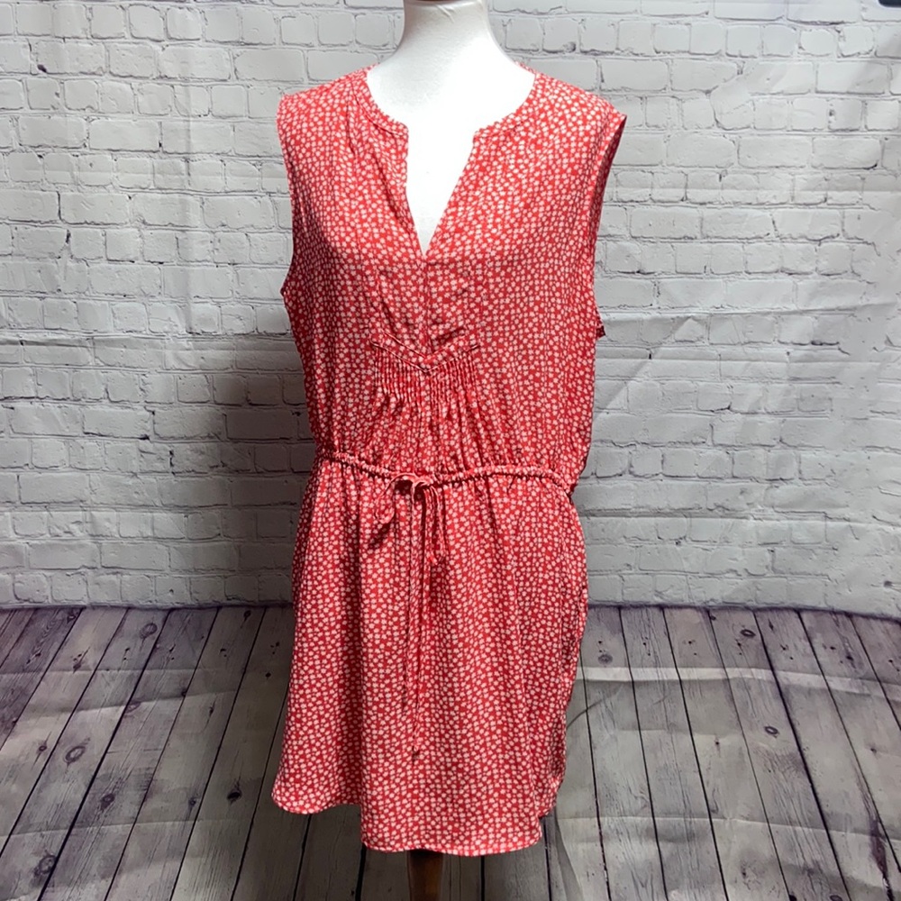 Gap sleeveless dress, red with tiny white flowers, size xl